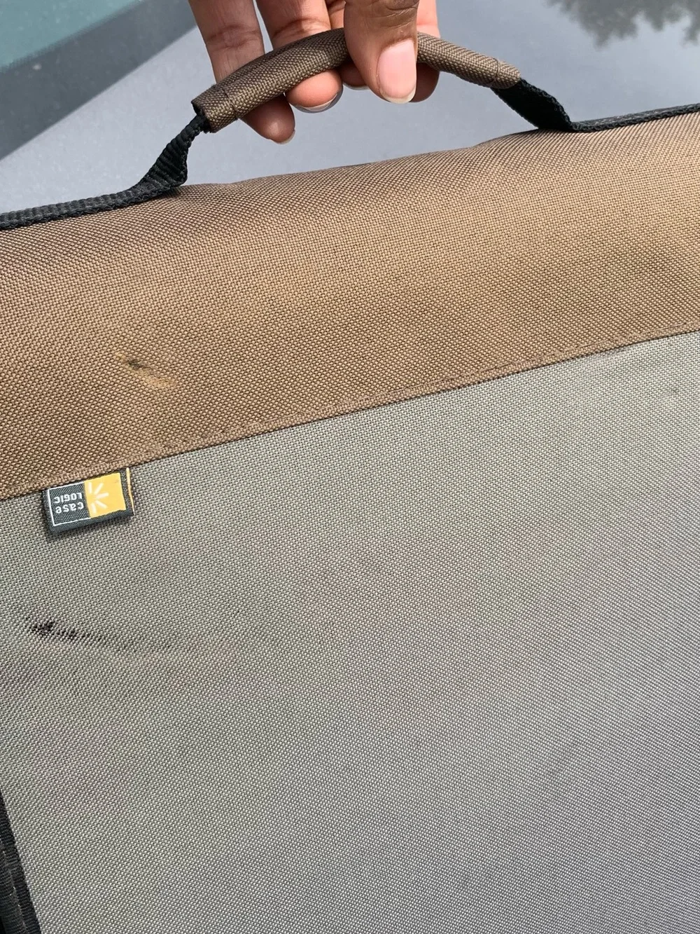 Laptop Sleeve Case - Beige and Brown